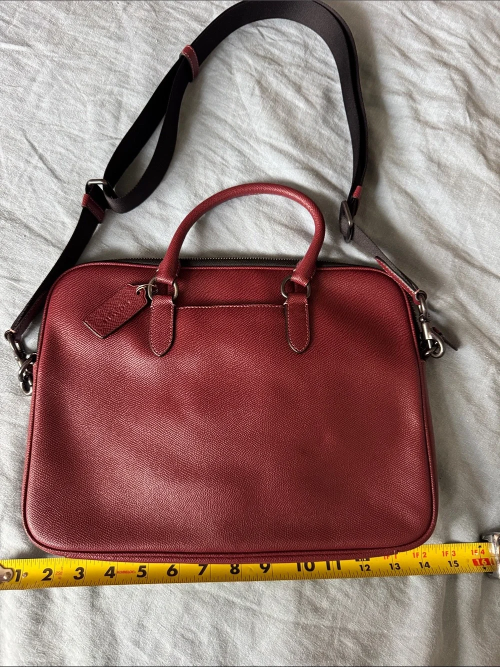 COACH Red Leather Laptop Satchel with Adjustable Crossbody Strap good shape - Picture 4 of 5